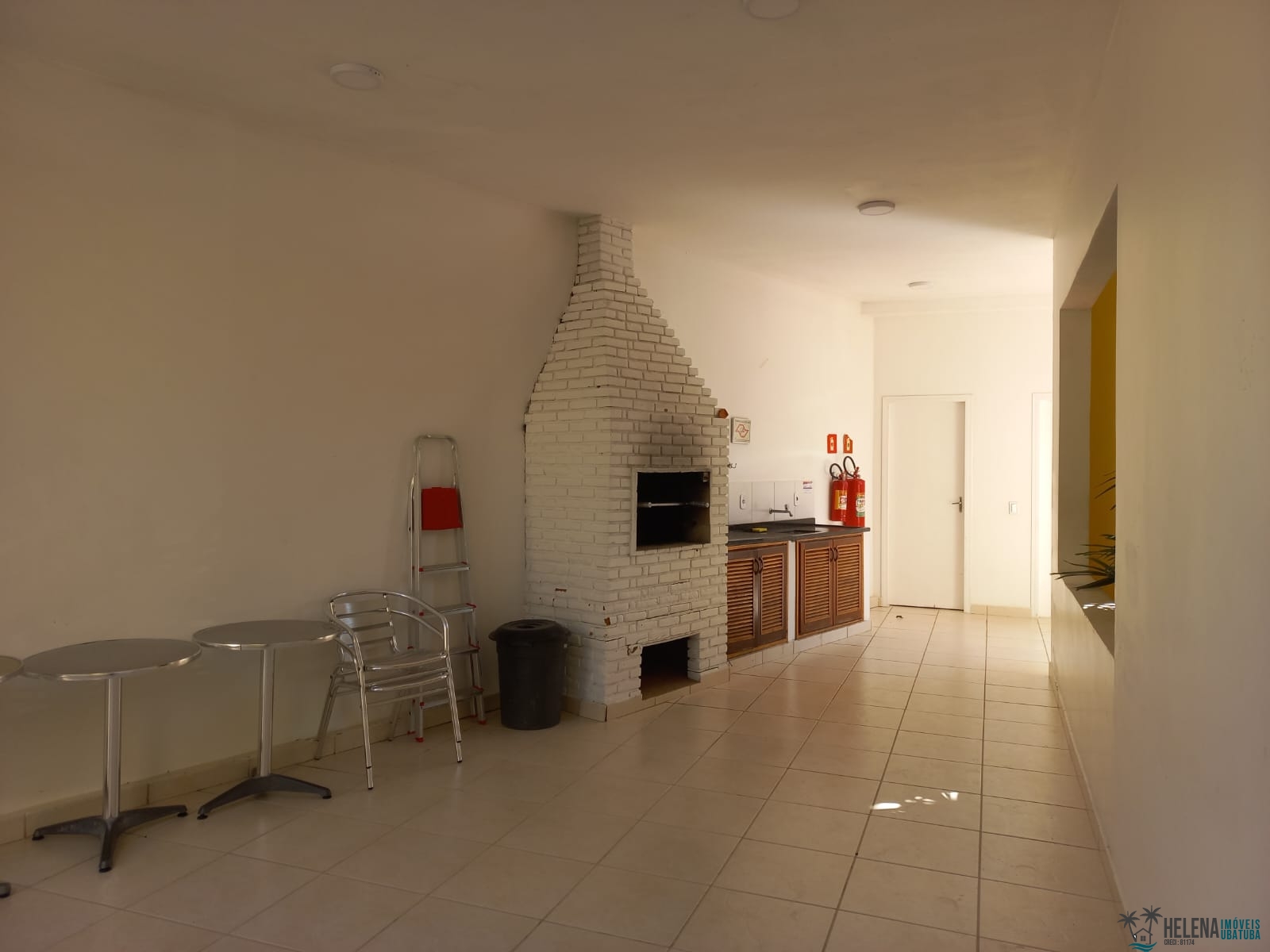 Apartamento à venda com 2 quartos, 75m² - Foto 19