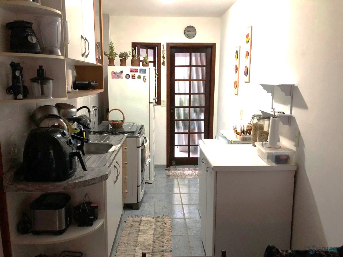 Apartamento à venda com 2 quartos, 66m² - Foto 2